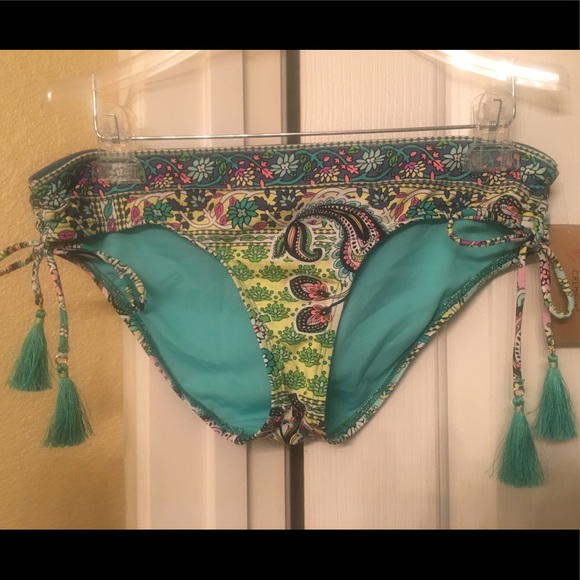 NEW DanielCremieux Floral 2pc/SET w/tassels SzM - Picture 2 of 8